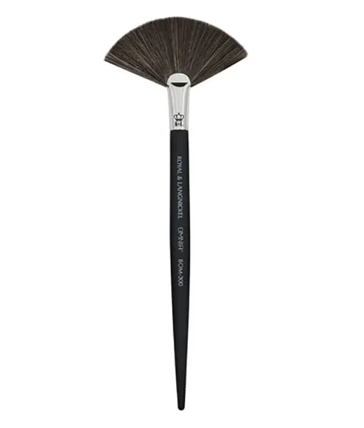 OMNIA® Fan Brush